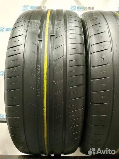 Kapsen SportMax S2000 235/50 R18 101W