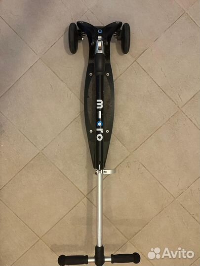 Самокат трехколесный взрослый Micro kikbord