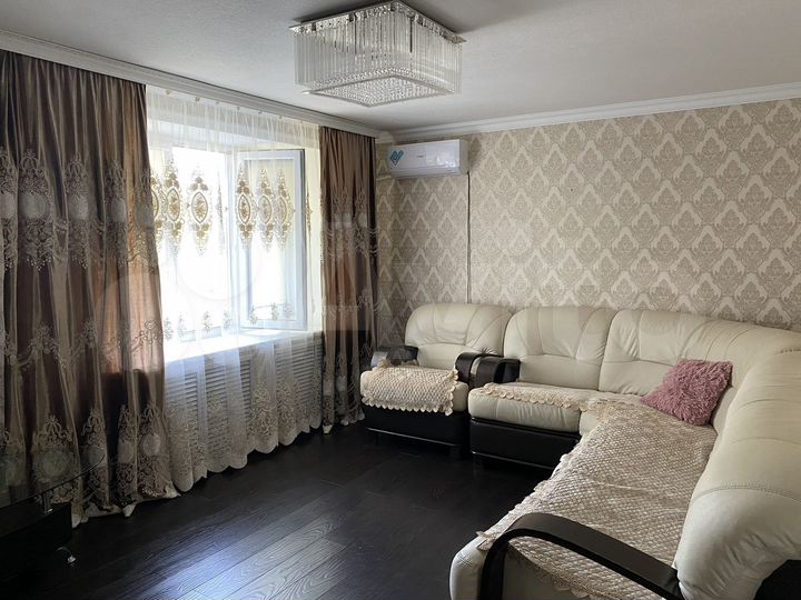 3-к. квартира, 63 м², 2/14 эт.