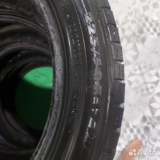 Nokian Tyres Hakkapeliitta R 225/50 R17