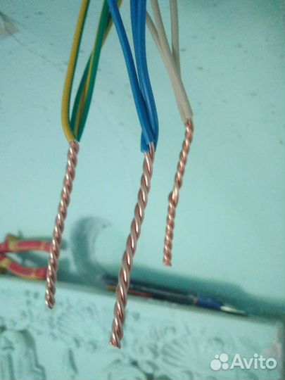 Бюджетный электромонтаж в квартире