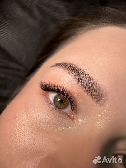Наращивание ресниц, архитектура бровей