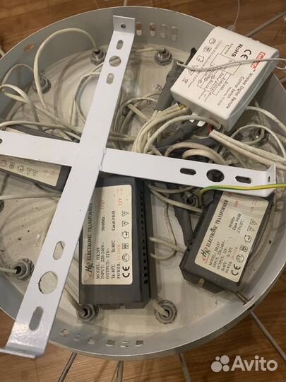 Люстра потолочная