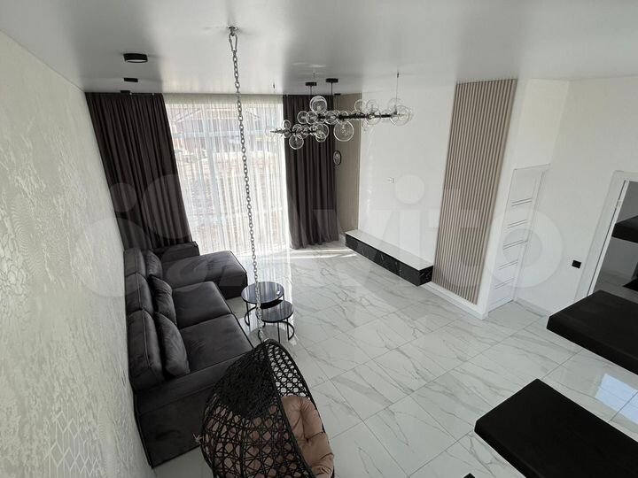 Дом 155,4 м² на участке 7 сот.