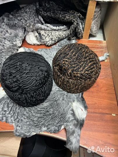 Каракулевая шапка спортивная