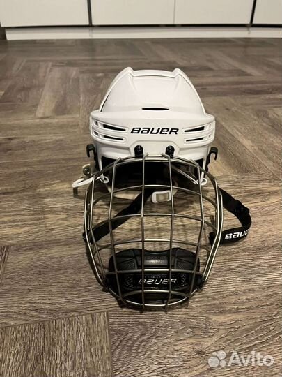 Хоккейный шлем ссм