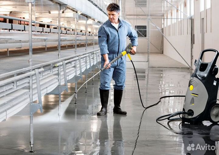 Мойщик Берем всех проживание еженедельные выплаты