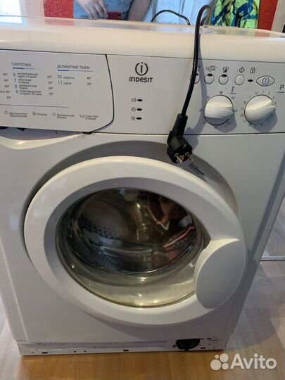 Стиральная машина бу indesit 4кг