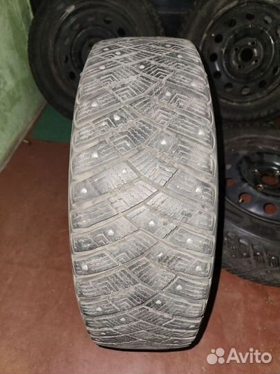 Goodyear Ultragrip Ice Arctic 195/65 R15 95T