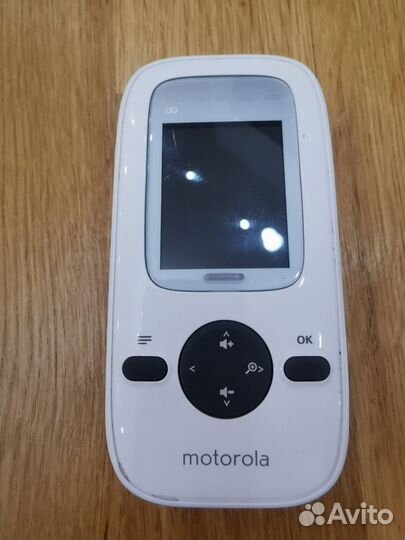 Видео няня Motorola MBP481