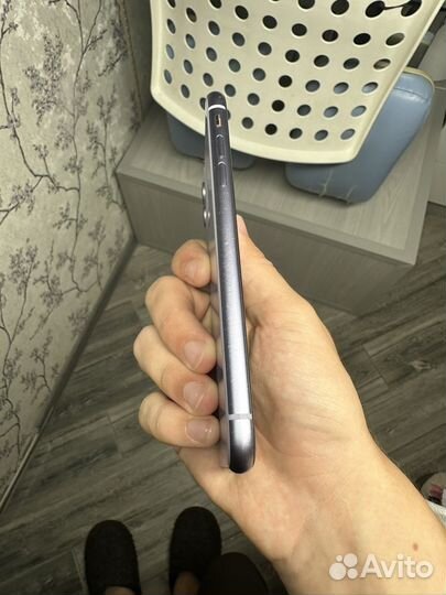 iPhone 11 64 Гб