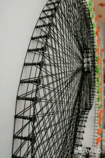 Картина Инь Ян. Материал дсп 90*90 см. Шурупы,нить