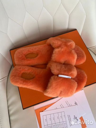 Шлепки женские Hermes с мехом