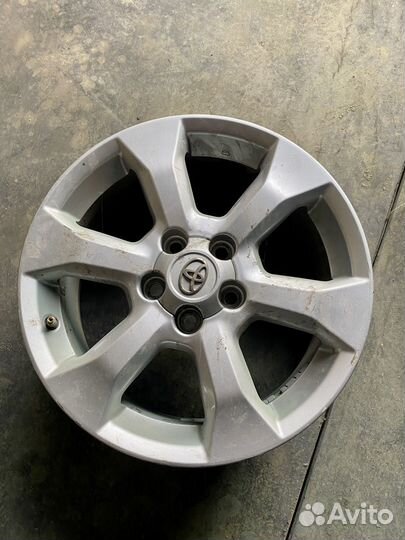 Продам диски R17 5x114.3 (оригенал)