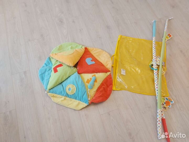 Развивающий коврик