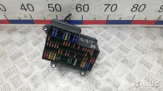 Блок предохранителей volkswagen phaeton 1 (NNT09M1