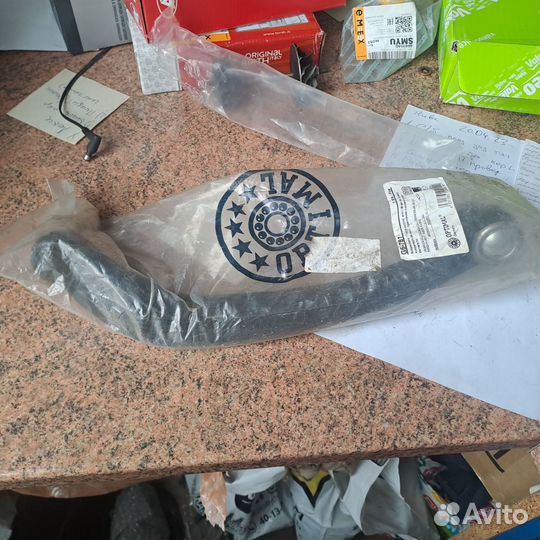 Рычаг верхний правый Nissan Primera P12 WP12