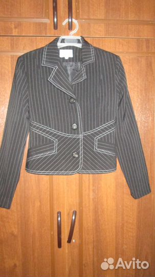Продаю пиджаки