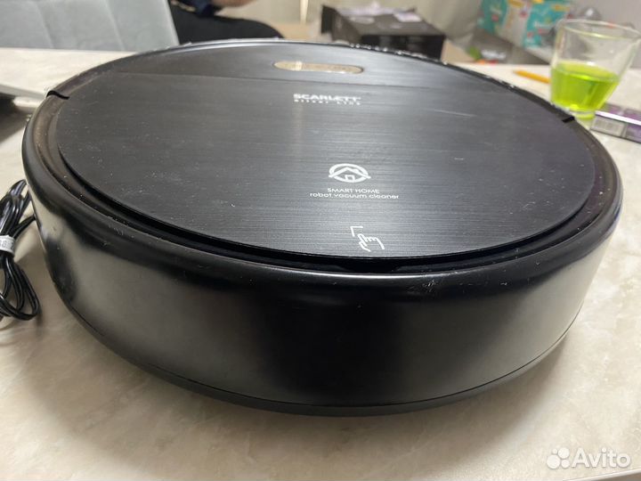 Робот-пылесос Scarlett SC-VC80RW01