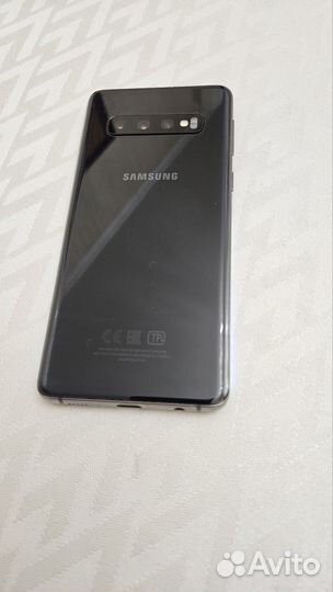 Samsung Galaxy S10, 8/128 ГБ