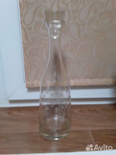 Графины. штофы. зеленое стекло СССР