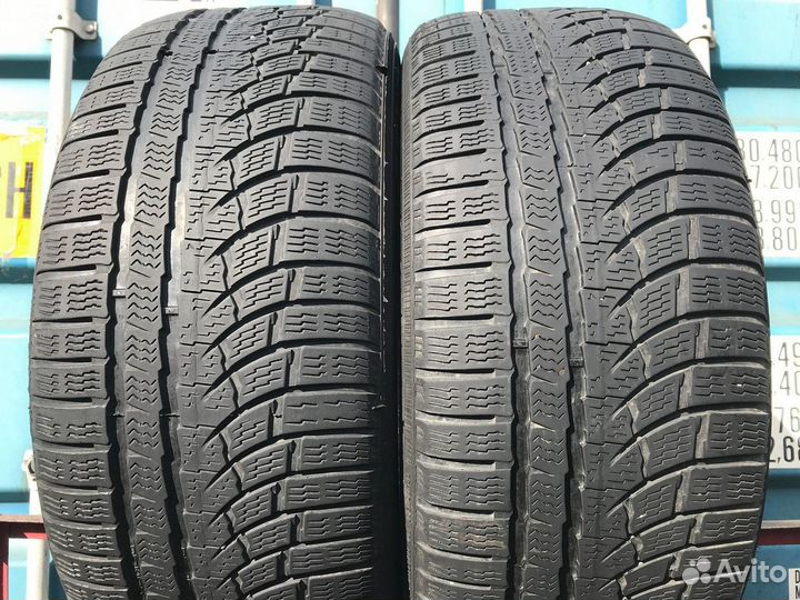 Nokian Tyres WR A4 235/50 R18