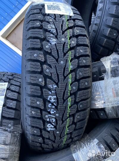 Kumho WinterCraft Ice Wi32 245/45 R19