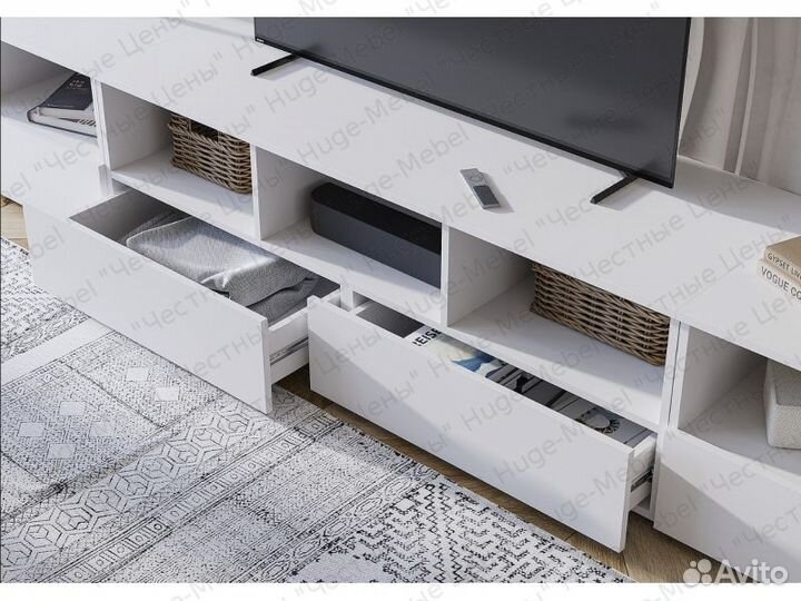 Стенка в гостиную