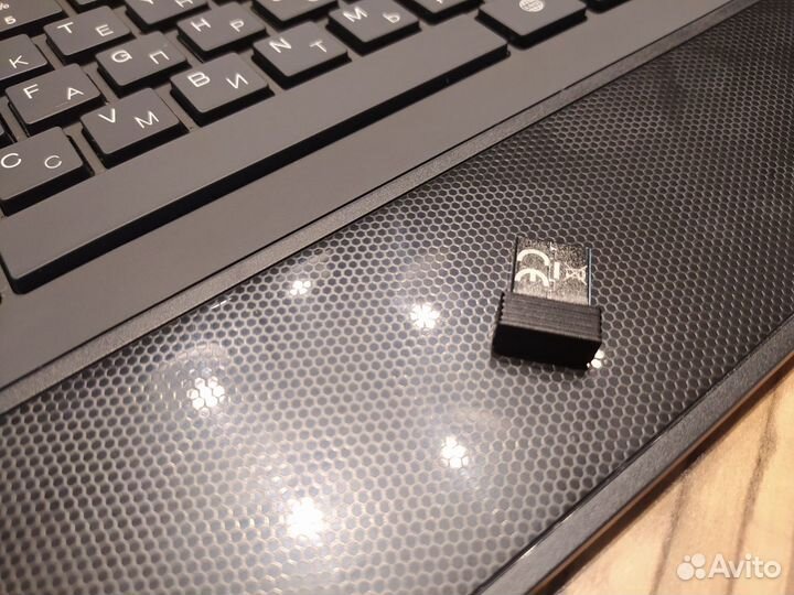 Беспроводная клавиатура Defender c925