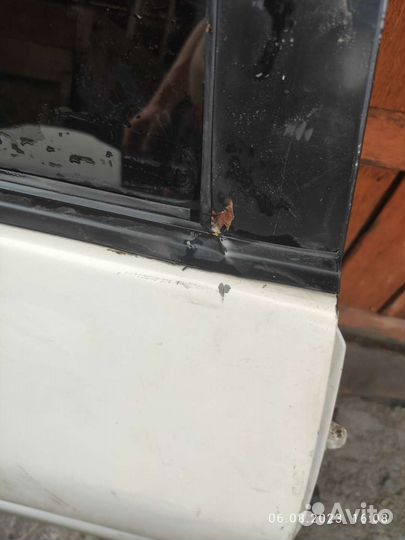 Дверь задняя Toyota Harrier