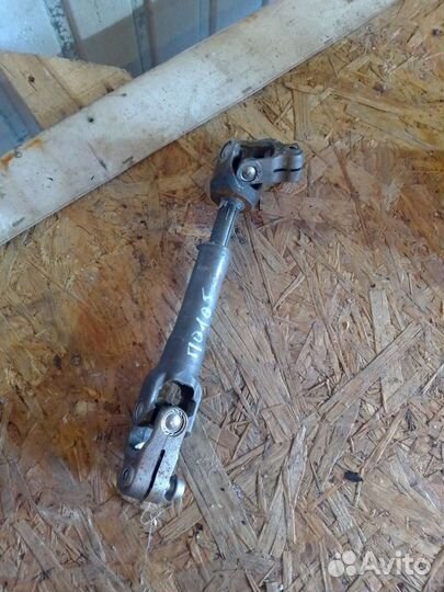 Рулевой карданчик Volkswagen Polo 5