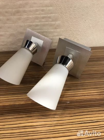 Настенный светильник бра