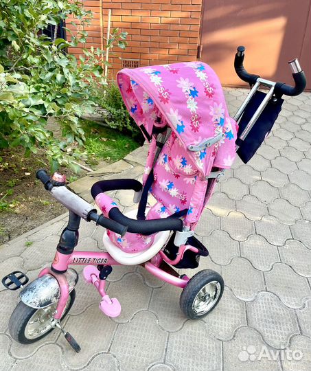 Детский велосипед с ручкой