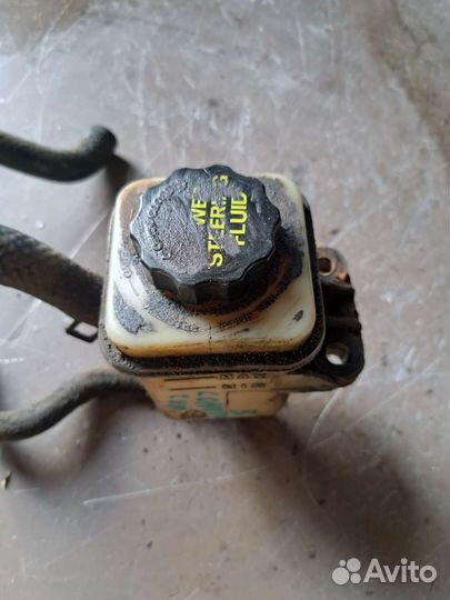 Бачок гидроусилителя Hyundai Sonata 3