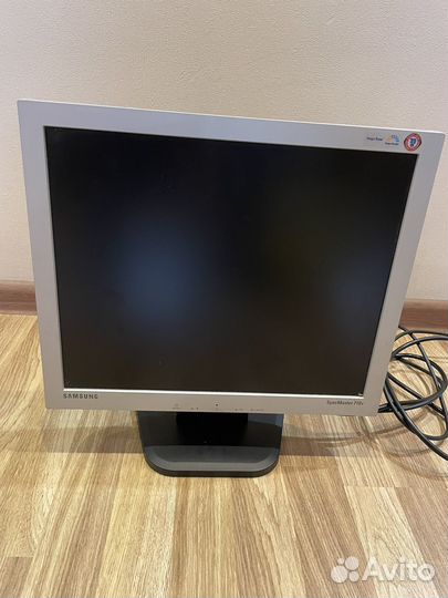 Комплект видеонаблюдения на 8 камер