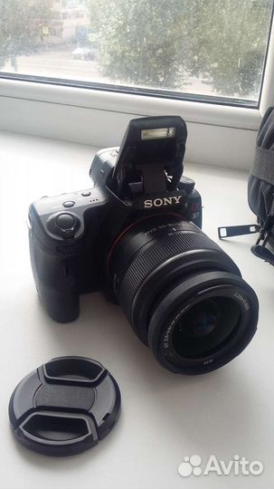 Зеркальный фотоаппарат Sony SLT-A37
