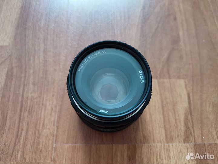 Объектив Helios-44M
