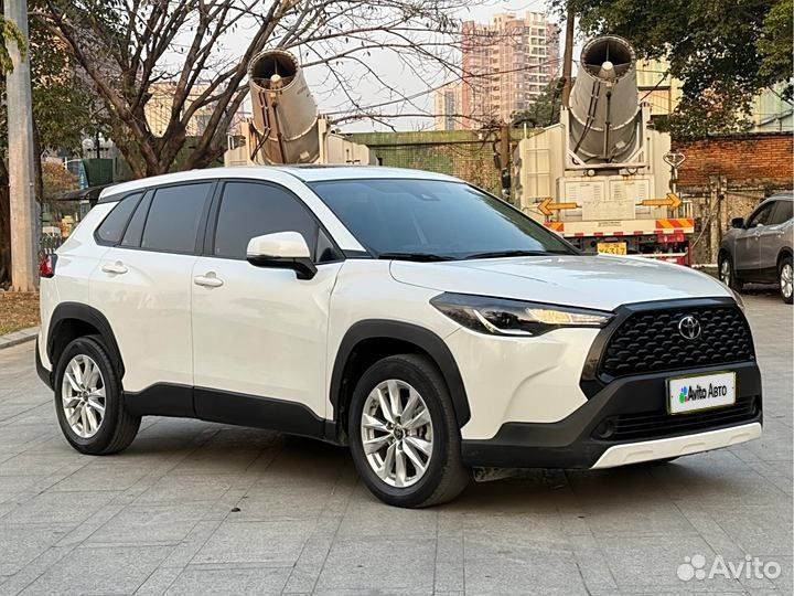 Toyota Corolla Cross 2.0 CVT, 2022, 29 000 км