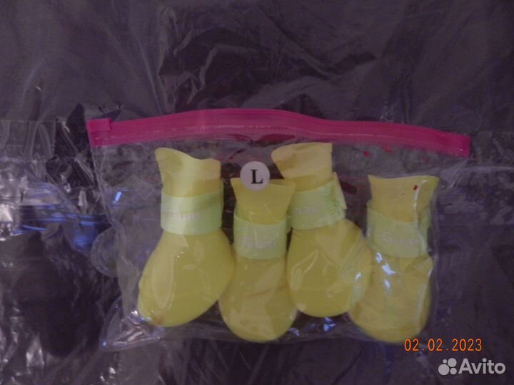 Обувь для маленьких собак