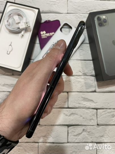 iPhone 11 Pro Max, 64 ГБ