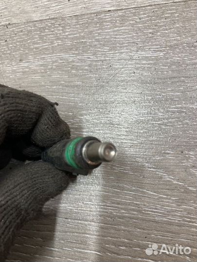 Форсунка инжекторная электрическая Ford Fusion