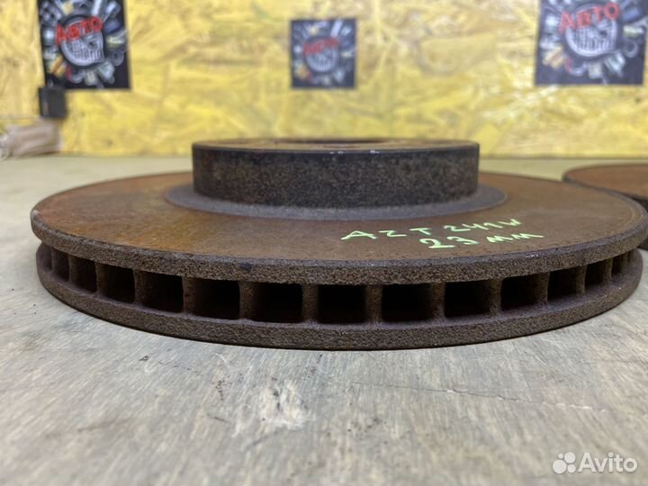 Диск тормозной передний Toyota Caldina AZT241W