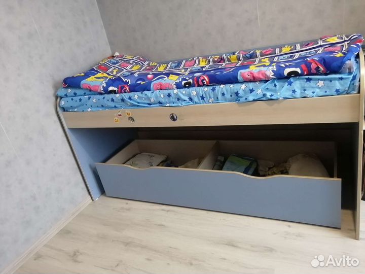 Двухъярусная кровать бу