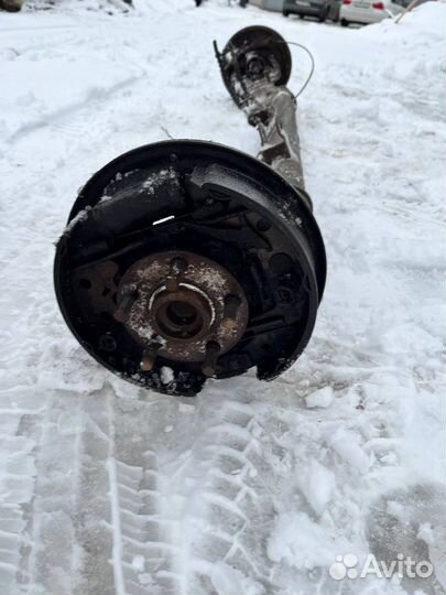 Балка задняя в сборе Dodge Caravan 3 Voyager