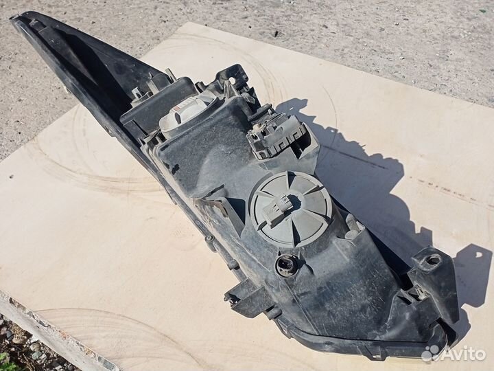 Фара правая Хонда Стрим кузов RN6, 2006-2014г