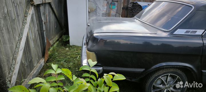 ГАЗ 3102 Волга 2.3 МТ, 2003, 300 000 км