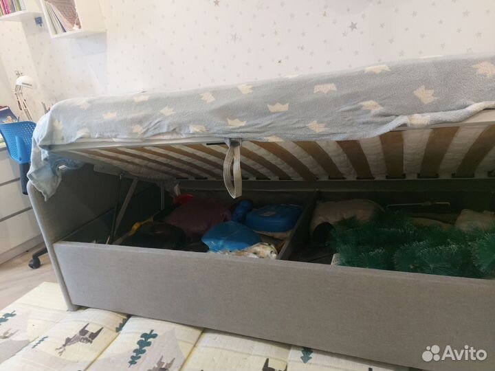 Кровать 100х200 мягкая с подъёмным механизмом