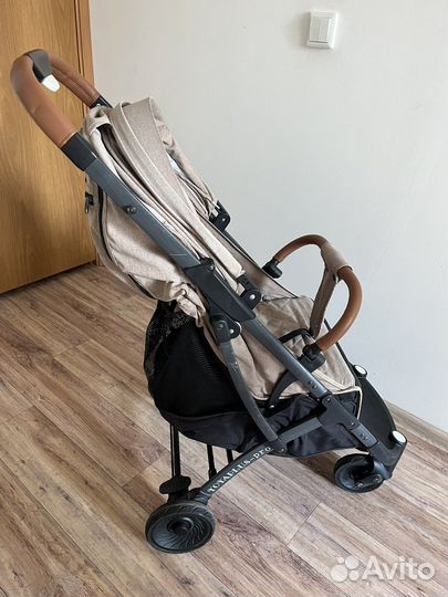 Прогулочная коляска yoya plus pro
