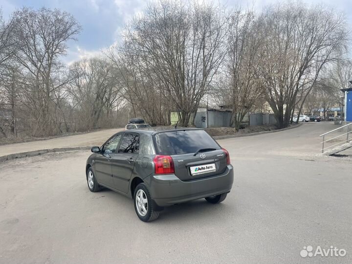 Toyota Corolla 1.6 AT, 2003, 210 000 км