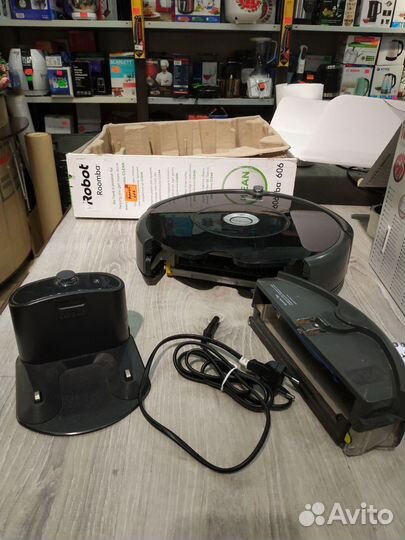 Робот-пылесос iRobot Roomba 606